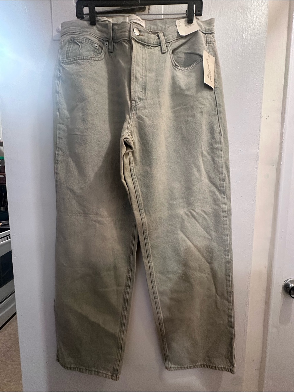 Universal Thread Men's Straight Jeans in Light Olive Green